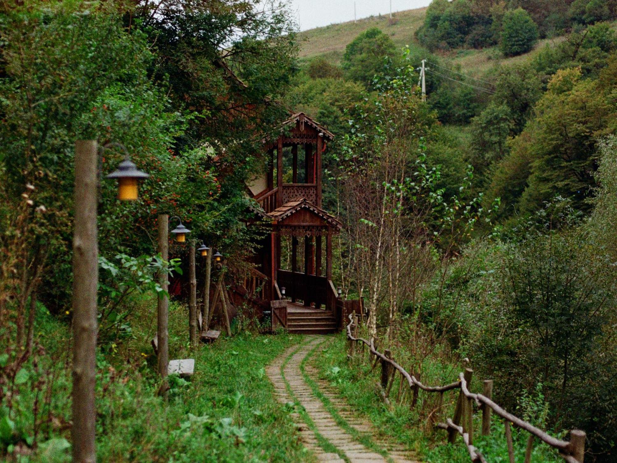 Ecokayan Dilijan Resort Hotel Eksteriør bilde