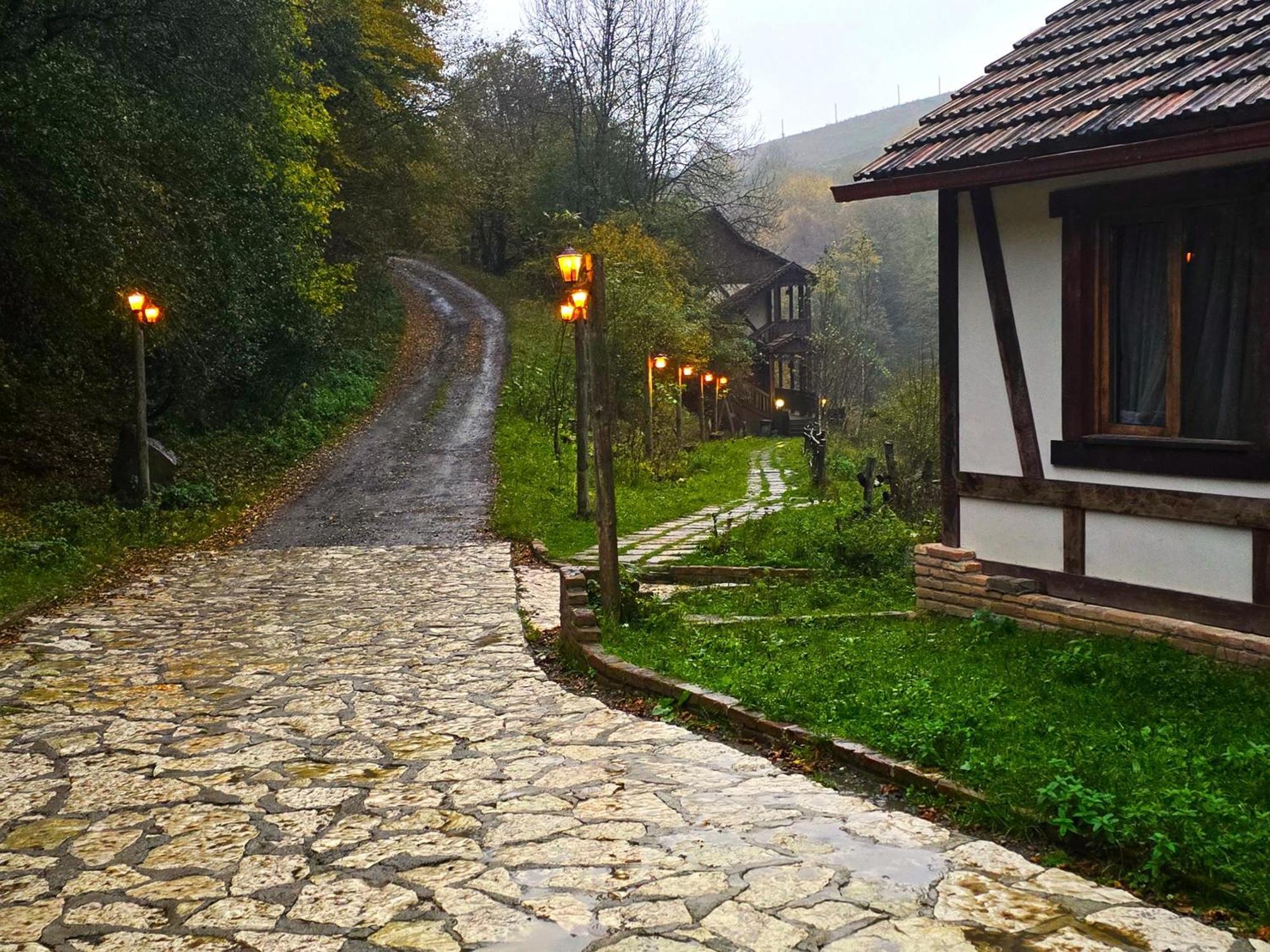 Ecokayan Dilijan Resort Hotel Eksteriør bilde