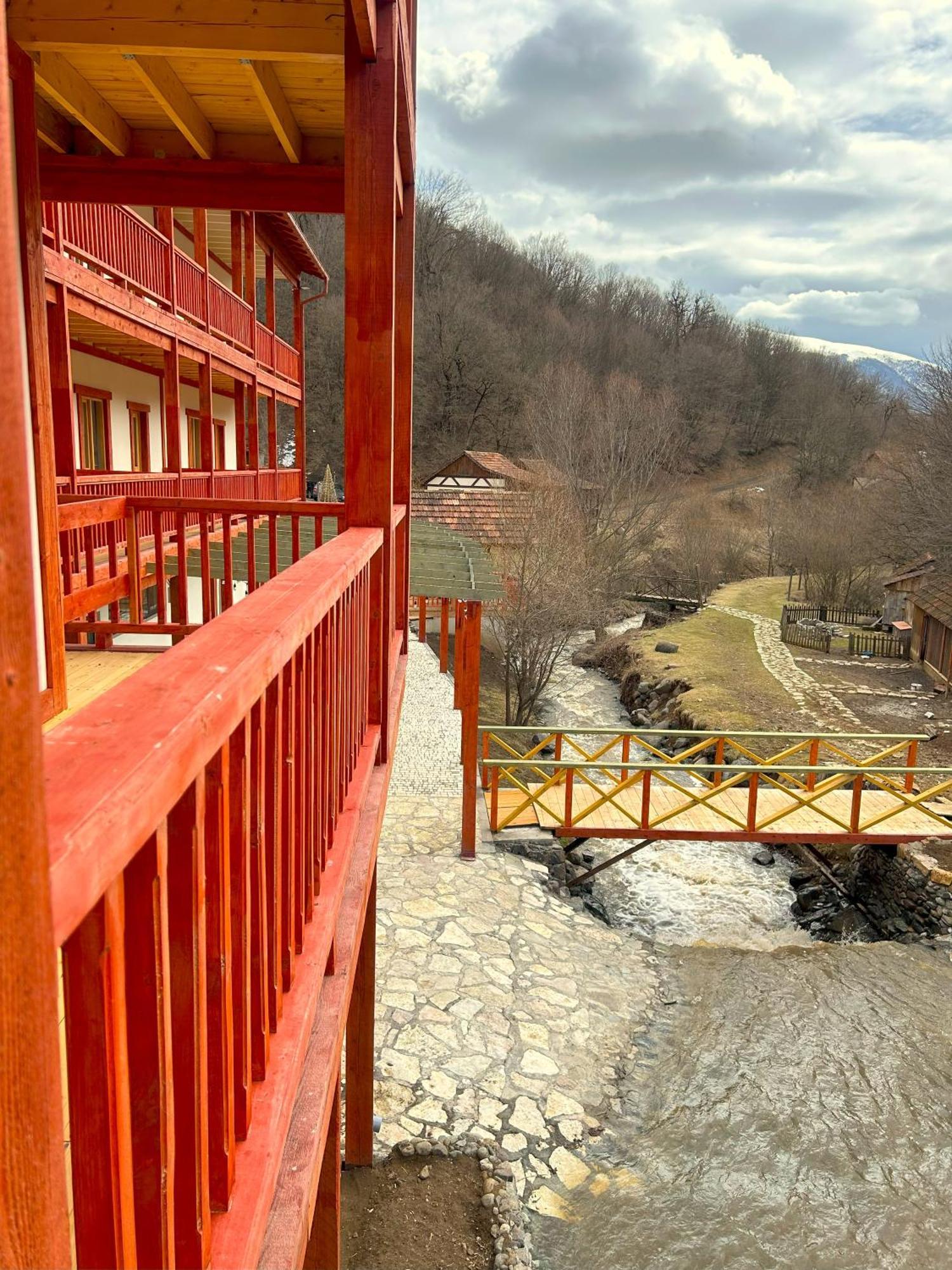 Ecokayan Dilijan Resort Hotel Eksteriør bilde