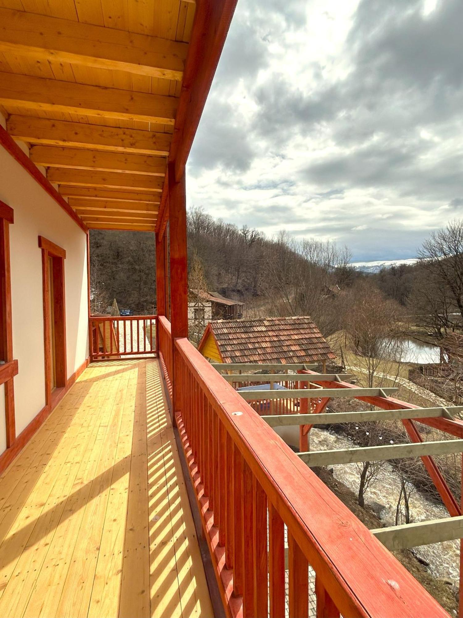 Ecokayan Dilijan Resort Hotel Eksteriør bilde